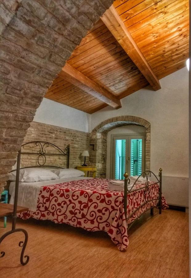 Residenza Delle Grazie Bed & Breakfast Miglionico Exterior photo