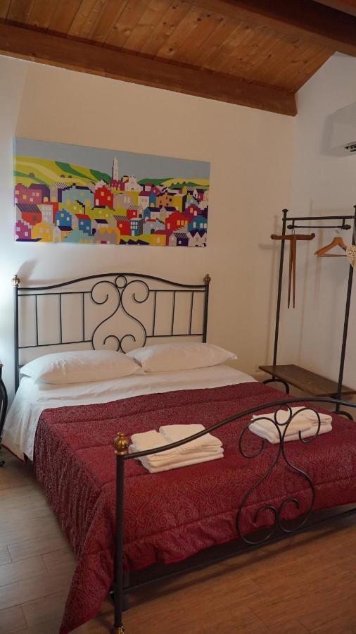 Residenza Delle Grazie Bed & Breakfast Miglionico Exterior photo