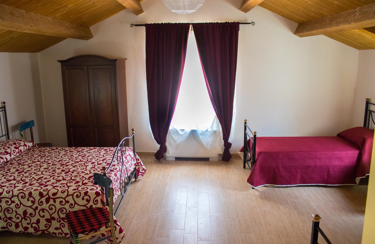 Residenza Delle Grazie Bed & Breakfast Miglionico Exterior photo